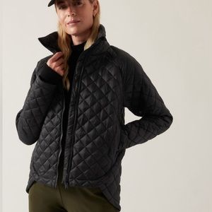 NEW Athleta whisper featherless puffer jacket size M tall